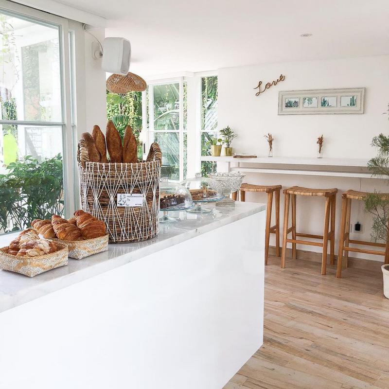 Esperluette - Patisserie Francaise - Photo by @esperluette_bali
