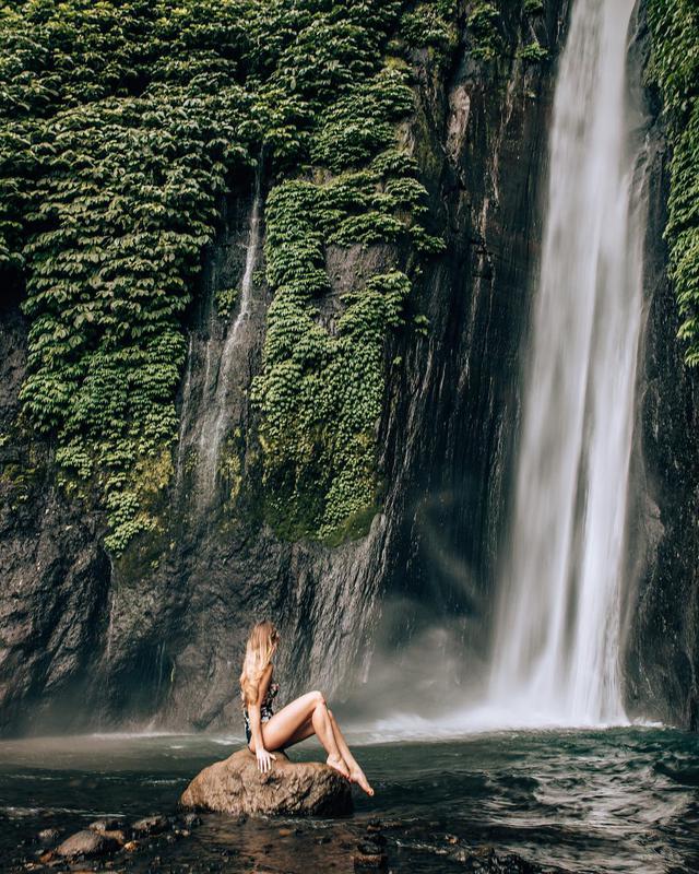 Munduk Waterfall (Red Coral)