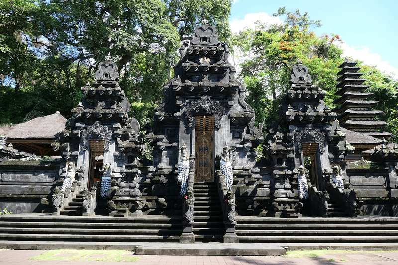 Goa Lawah bat cave temple