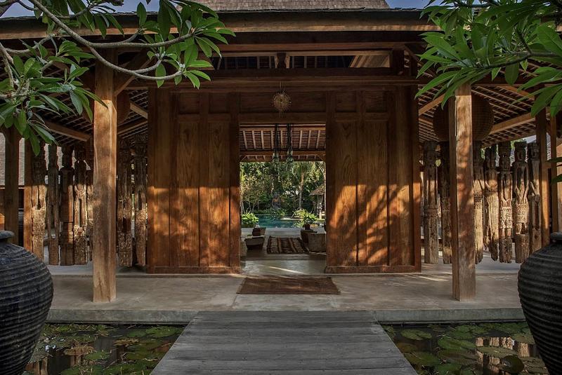 Hidden Garden Christmas Feast at Blue Karma Village