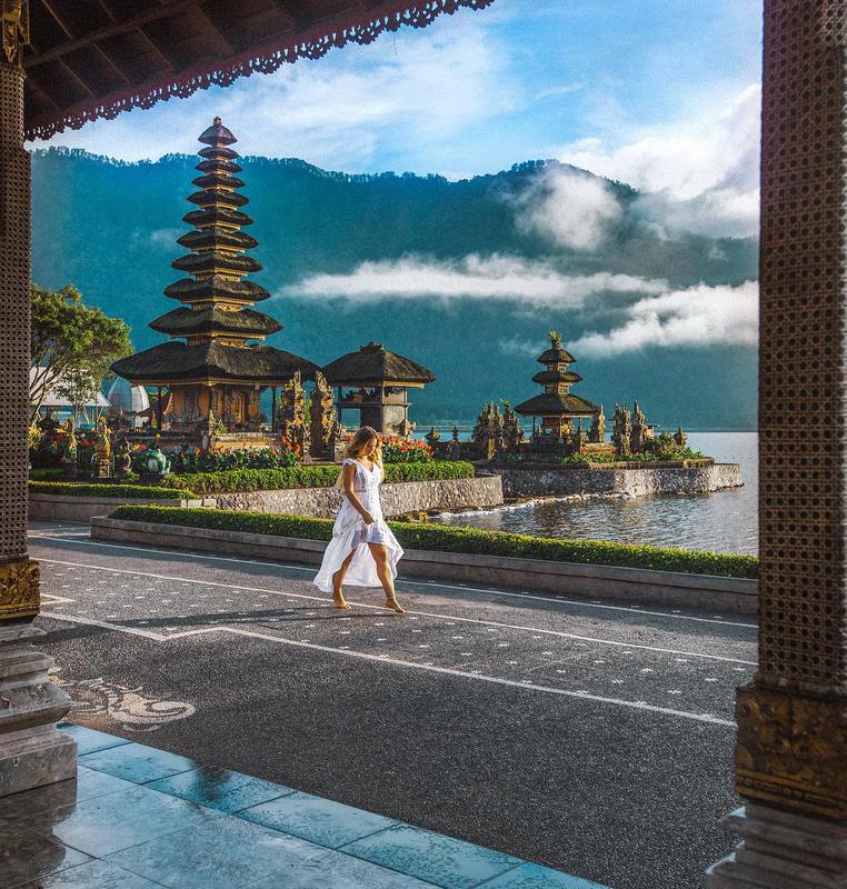 Take A Temple Tour