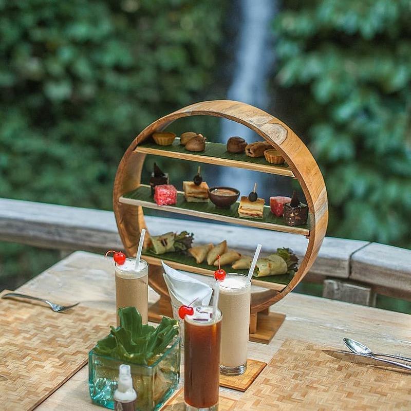 Canyon Jetty At The Kayon Resort - Photo by @thekayonresort