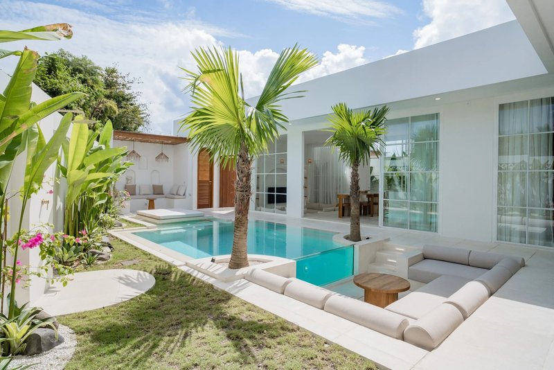 Nisí Villas & Suites