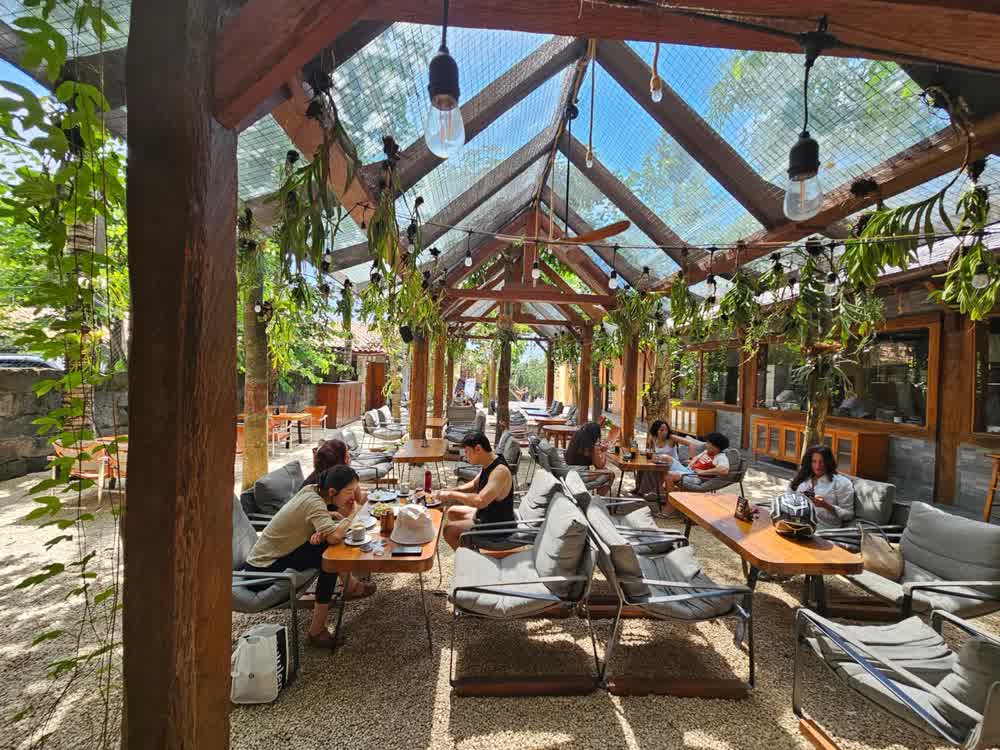 7AM Bakers | 7PM Diners Ubud