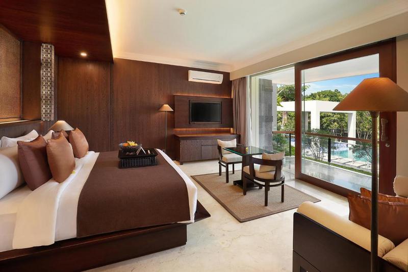 Royal Kamuela Villas and Suites