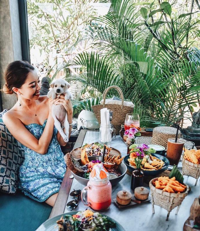 Peloton Supershop - Photo by @taramilktea