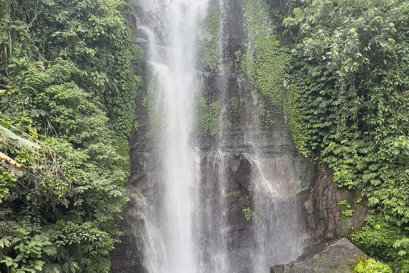 Golden Valley & the Munduk Waterfall Trek