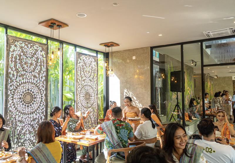 Escape To The Summer Taste with Ini Vie: Embark on an Exciting Asian Food Journey from Sanur, Canggu to Ubud
