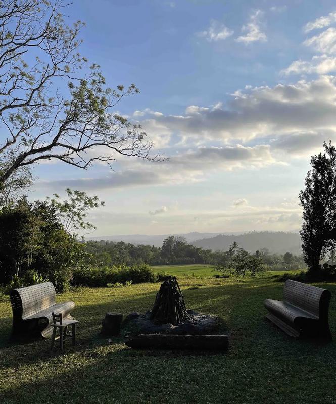 Explore Rural Airbnbs - 