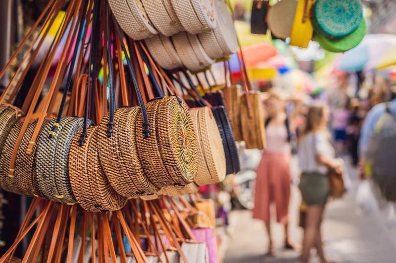 Shop artisanal goods at Bali’s markets