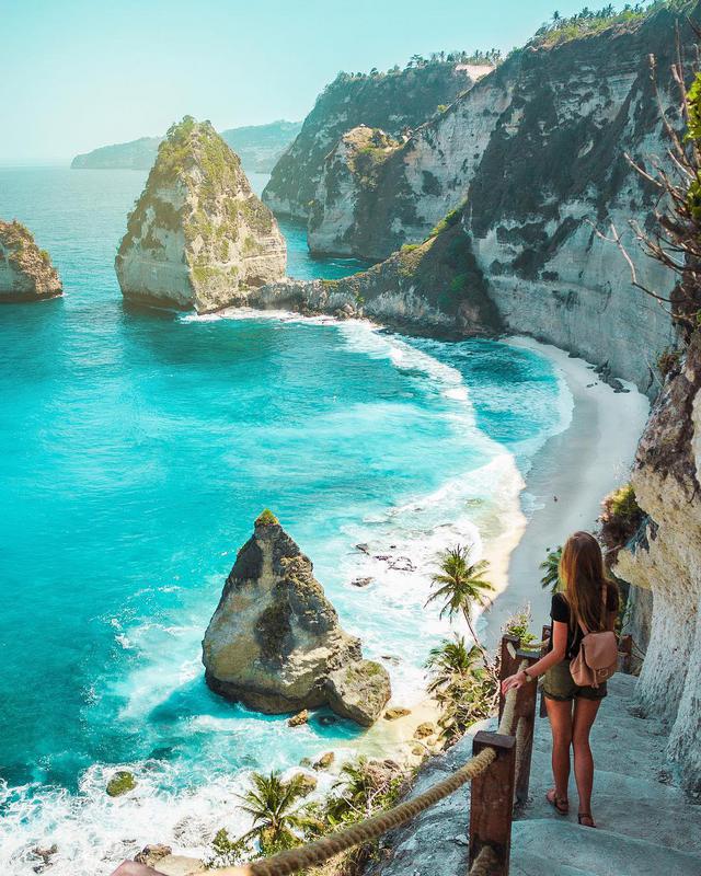 Diamond Beach