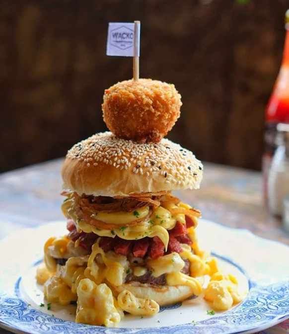 Wacko Burger Cafe