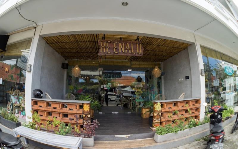 He'enalu Cafe & Resto